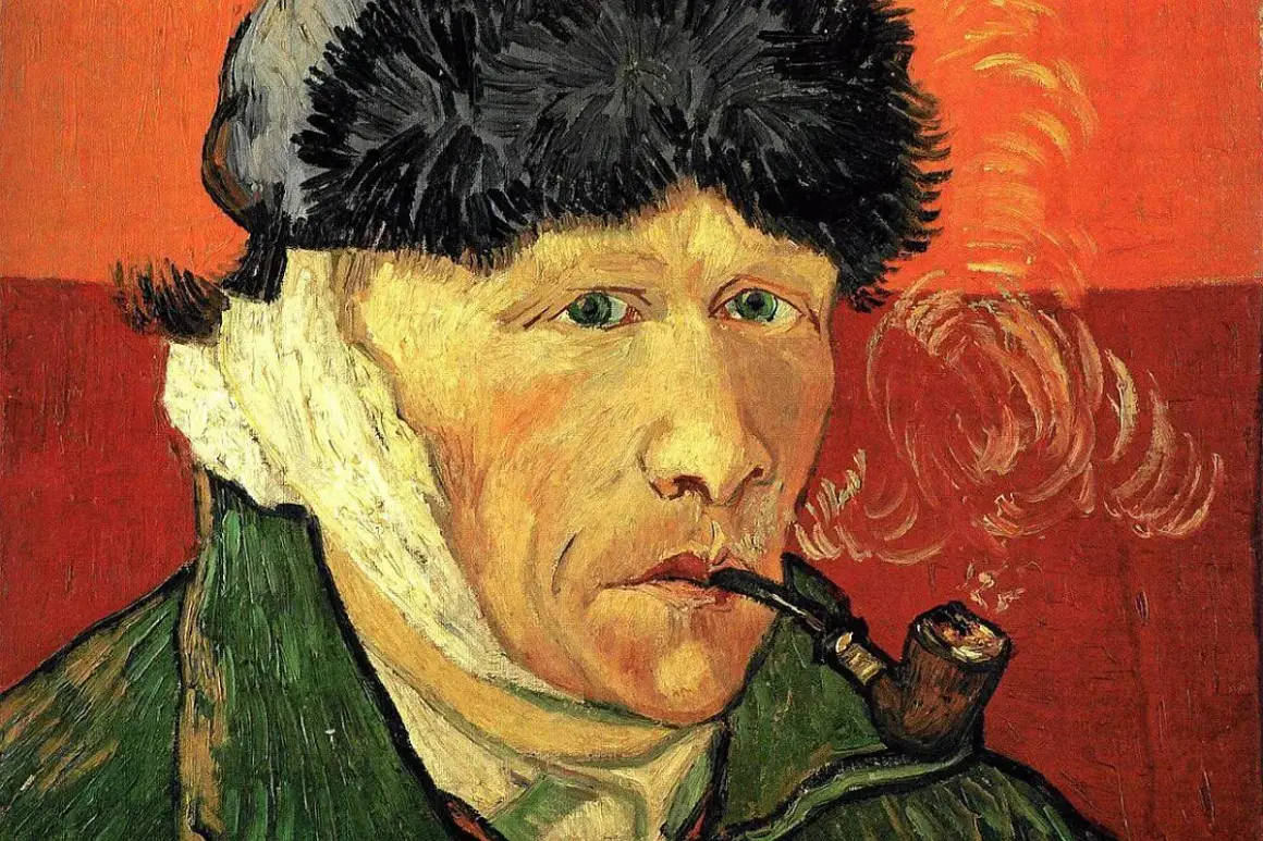 Obraz van Goga: autoportret artysty z zabandażowanym uchem, palącego fajkę.