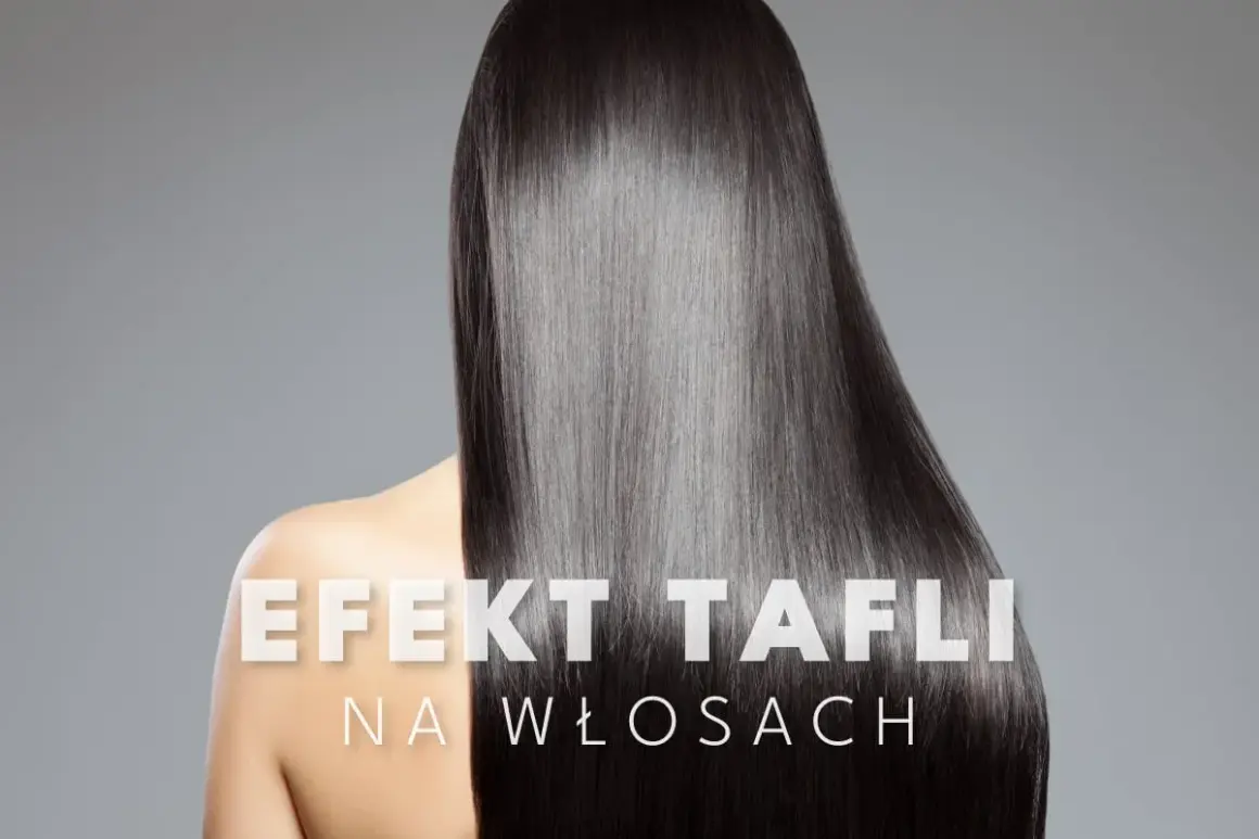 Kobieta z idealnie prostymi, błyszczącymi włosami. Efekt tafli na włosach.