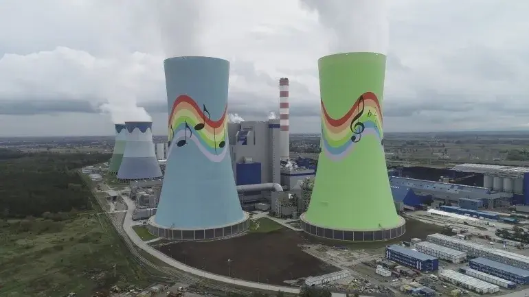Elektrownia Opole: Jak nowoczesność zmienia węglowego giganta?