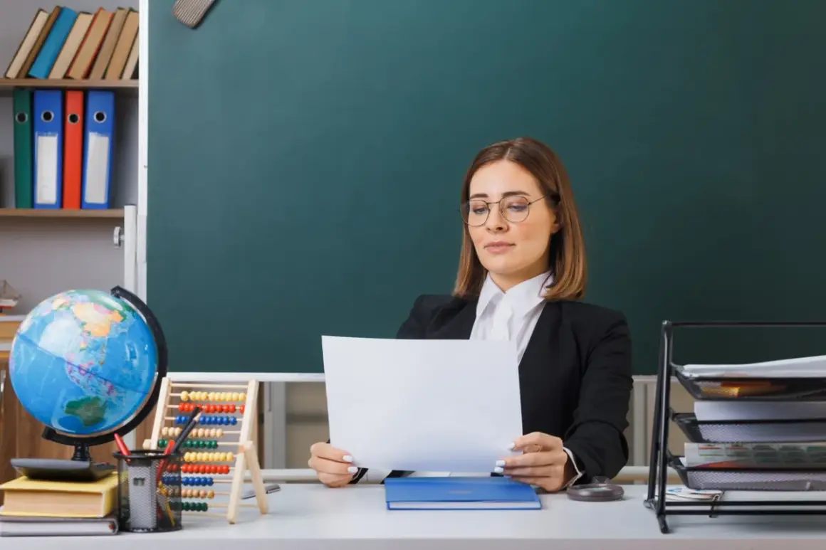 Studia czy kurs zarządzania oświatą? Wybierz mądrze!