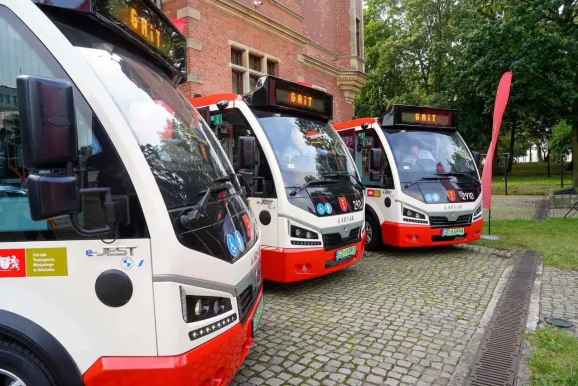 Jak dojechać z Gdańska do Ustki? Auto, pociąg, bus wybierz mądrze!