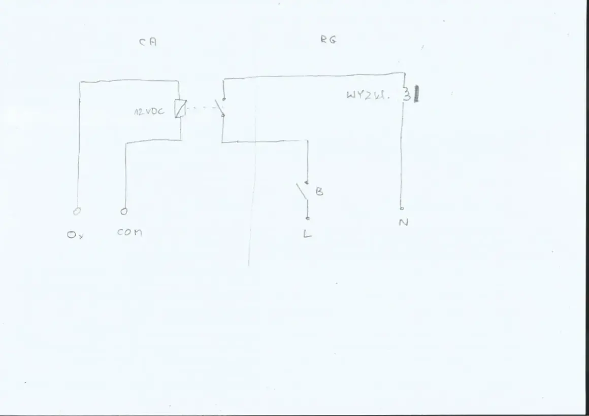 Schemat pokazuje, jak działa wyzwalacz wzrostowy: cewka 12VDC steruje przełącznikiem, który zasila obwód RG z wyłącznikiem B i lampą L.