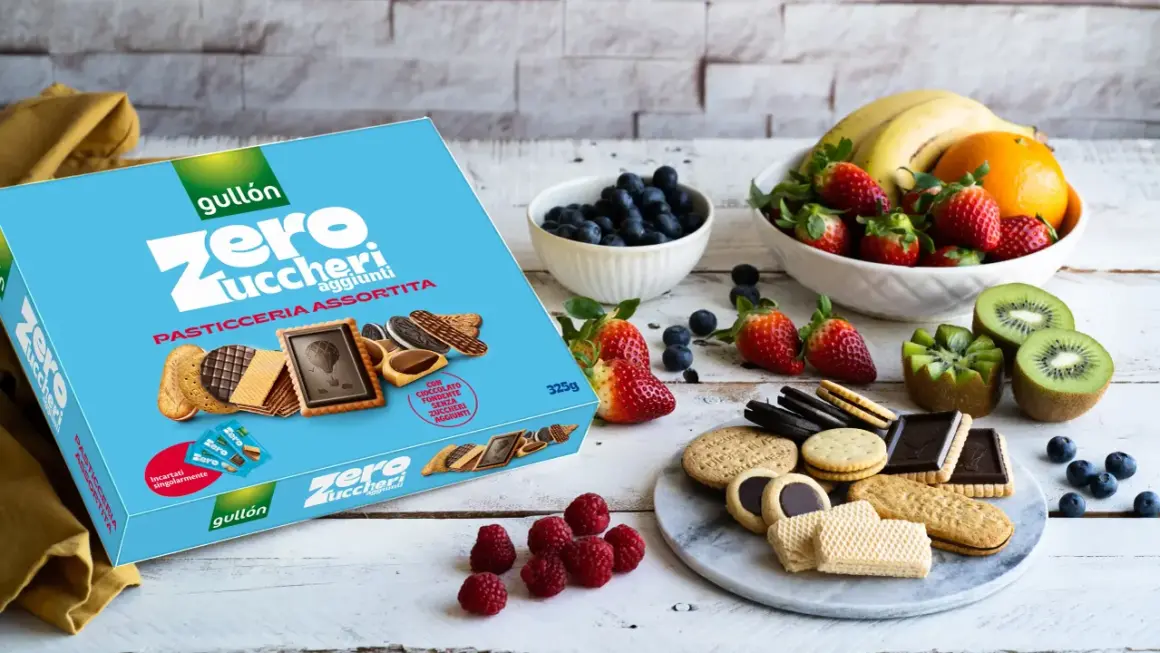 Scatola di biscotti Gullón Zero Zuccheri, assortiti, con frutta fresca e kiwi. Perfetti per chi cerca biscotti senza zucchero.