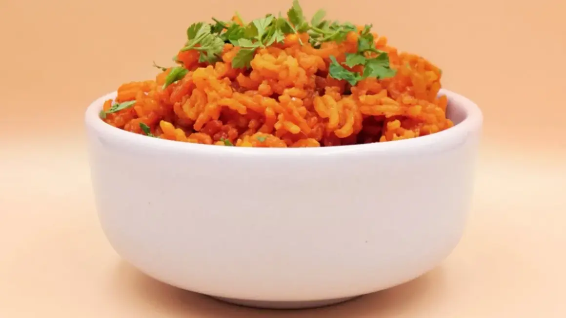 Jak ugotować ryż z curry - prosty przepis na aromatyczne danie