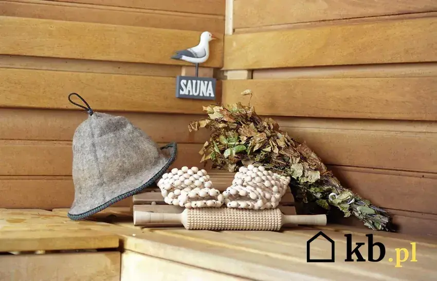 Czapka w saunie po co? Dowiedz się, jak chroni zdrowie i komfort