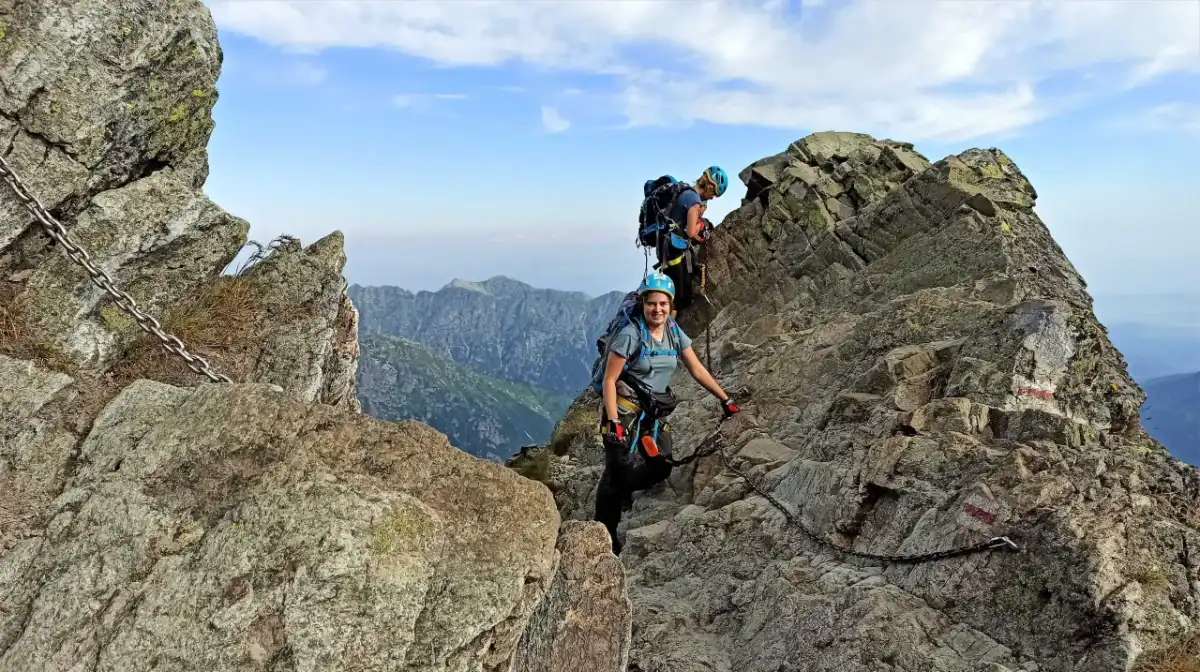 Tatry Wysokie: Szlaki od łatwych po Orlą Perć - Twój przewodnik