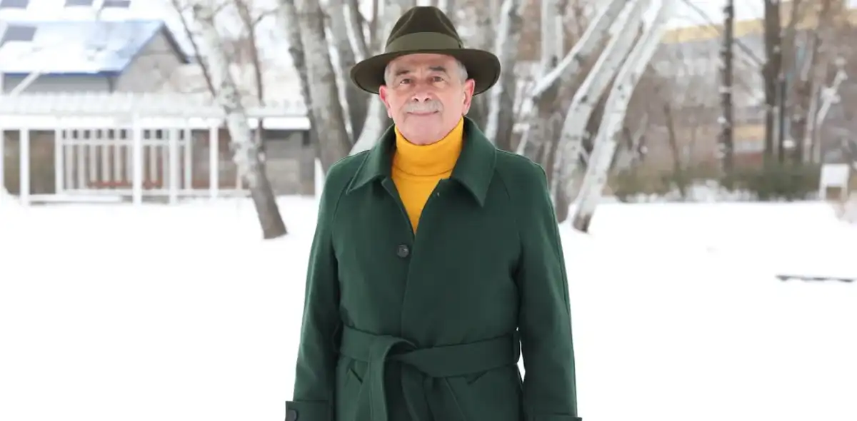 Raglanowy rękaw w płaszczu - Dlaczego to klucz do stylu?