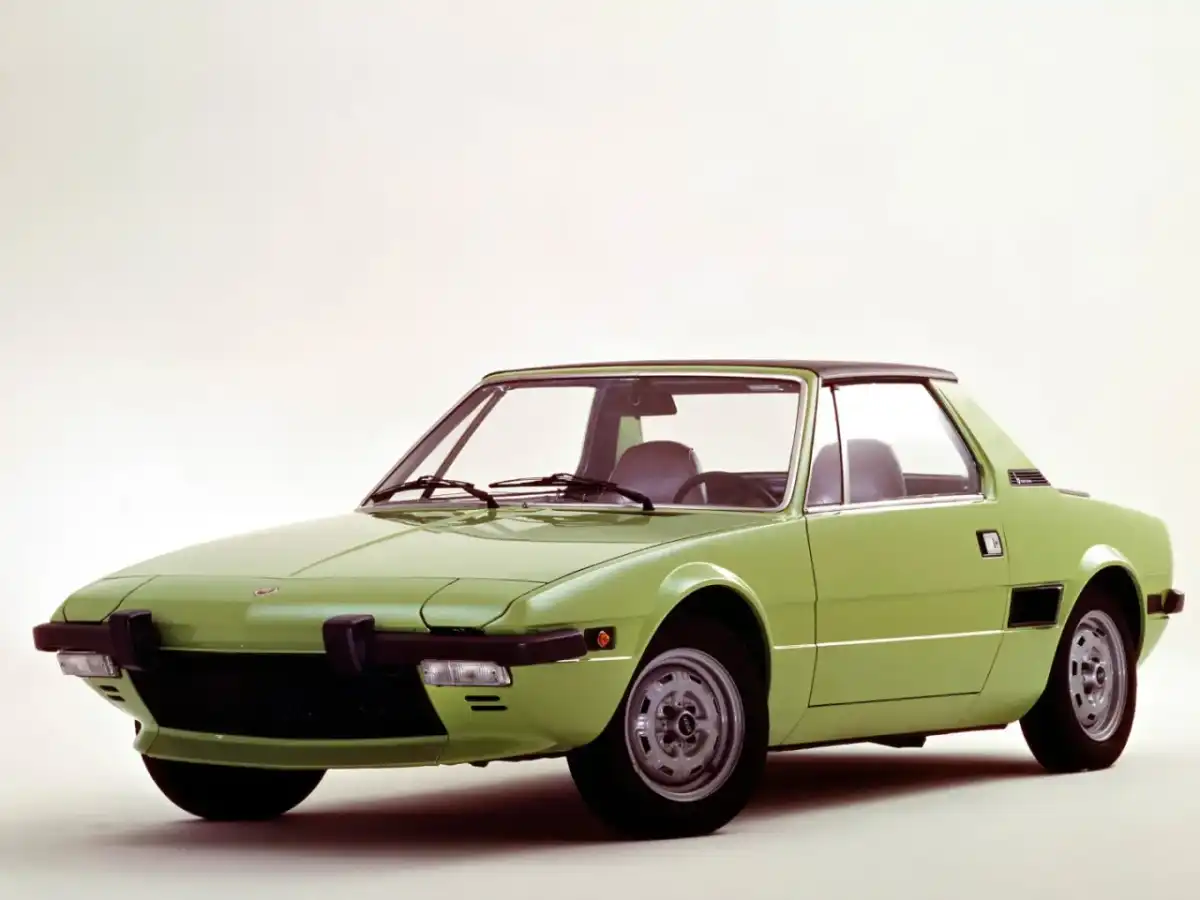 Fiat X1/9 - klasyk z silnikiem centralnym i charakterem