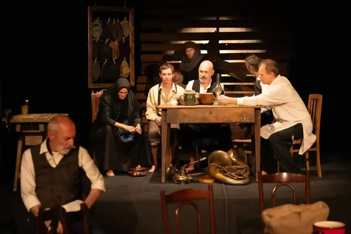 Dramat sceniczny - jak czytać, oglądać i rozumieć teatr?
