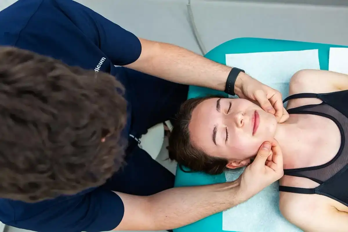 Rehabilitacja stomatologiczna przy bólu szczęki i bruksizmie