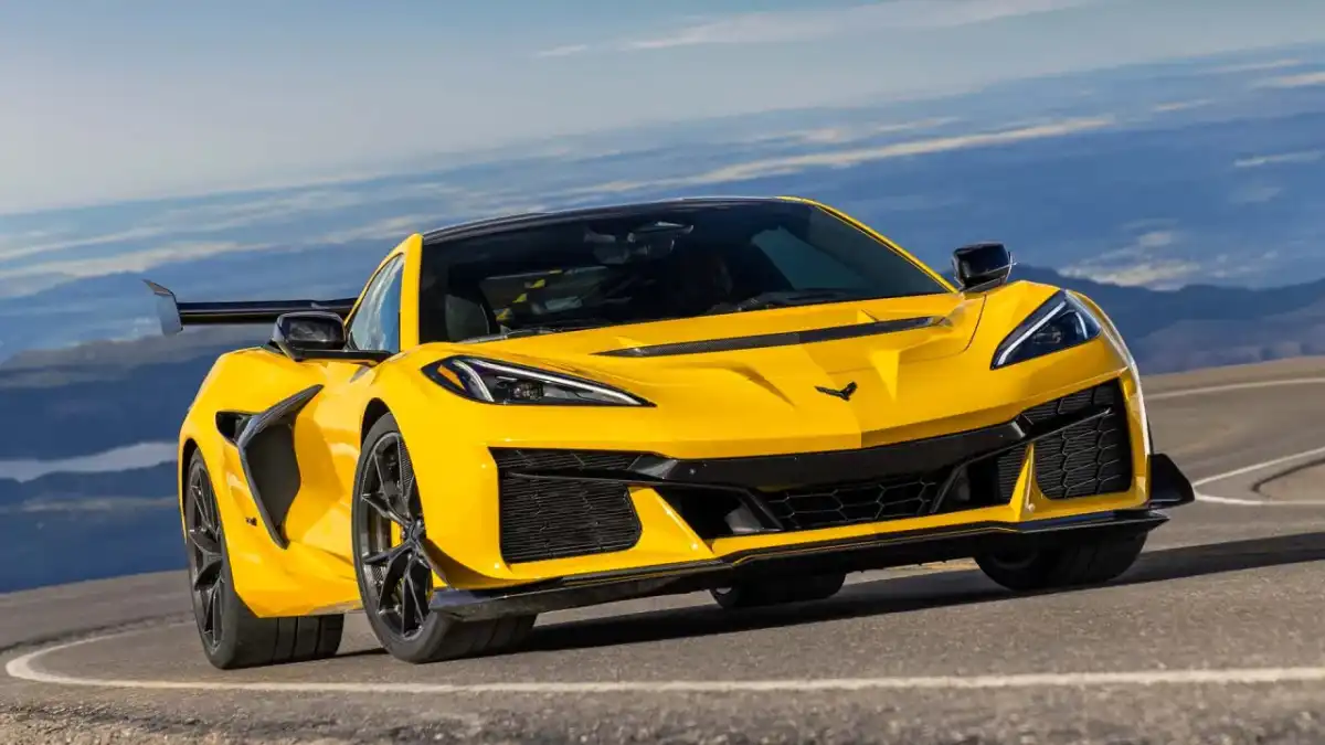Corvette C7 ZR1 - osiągi, prowadzenie i pułapki przy zakupie