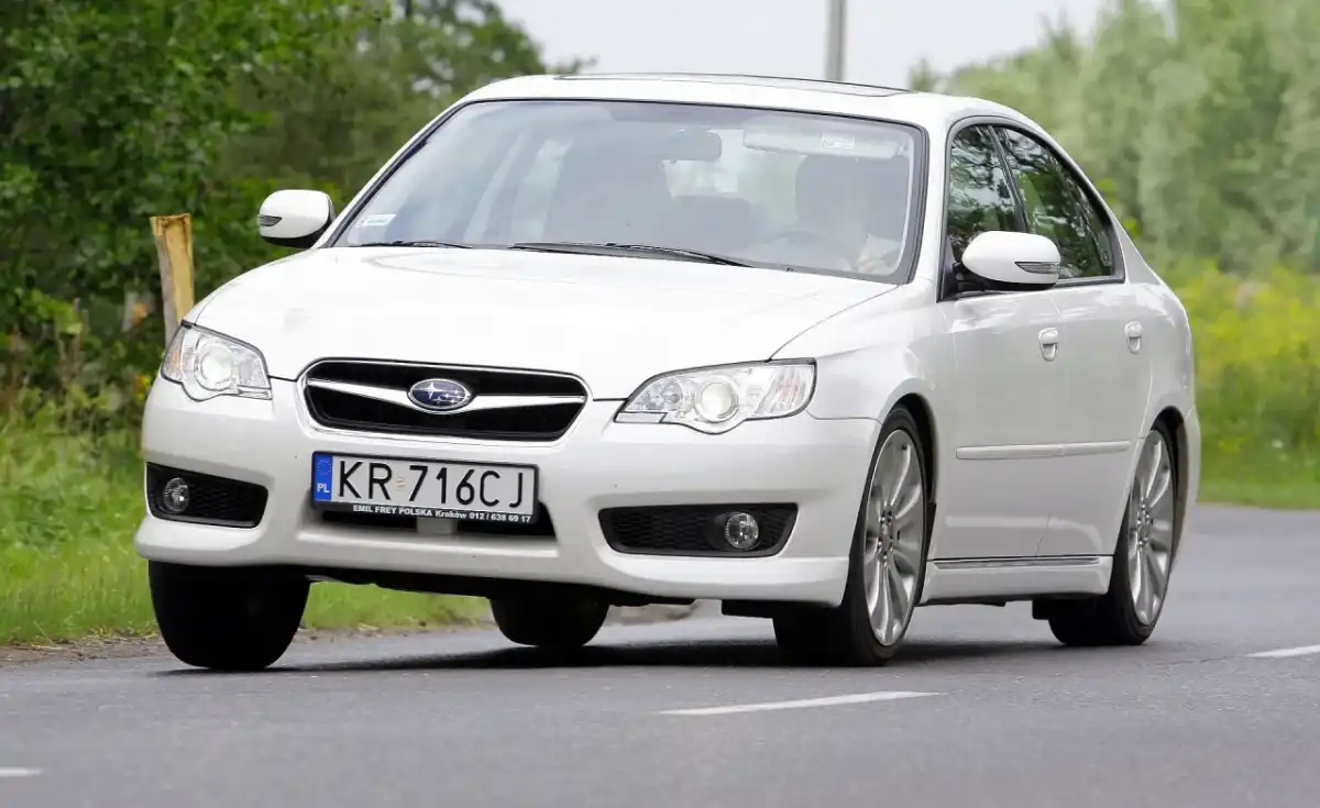 Subaru Legacy - Czy warto kupić? Poradnik przed zakupem!