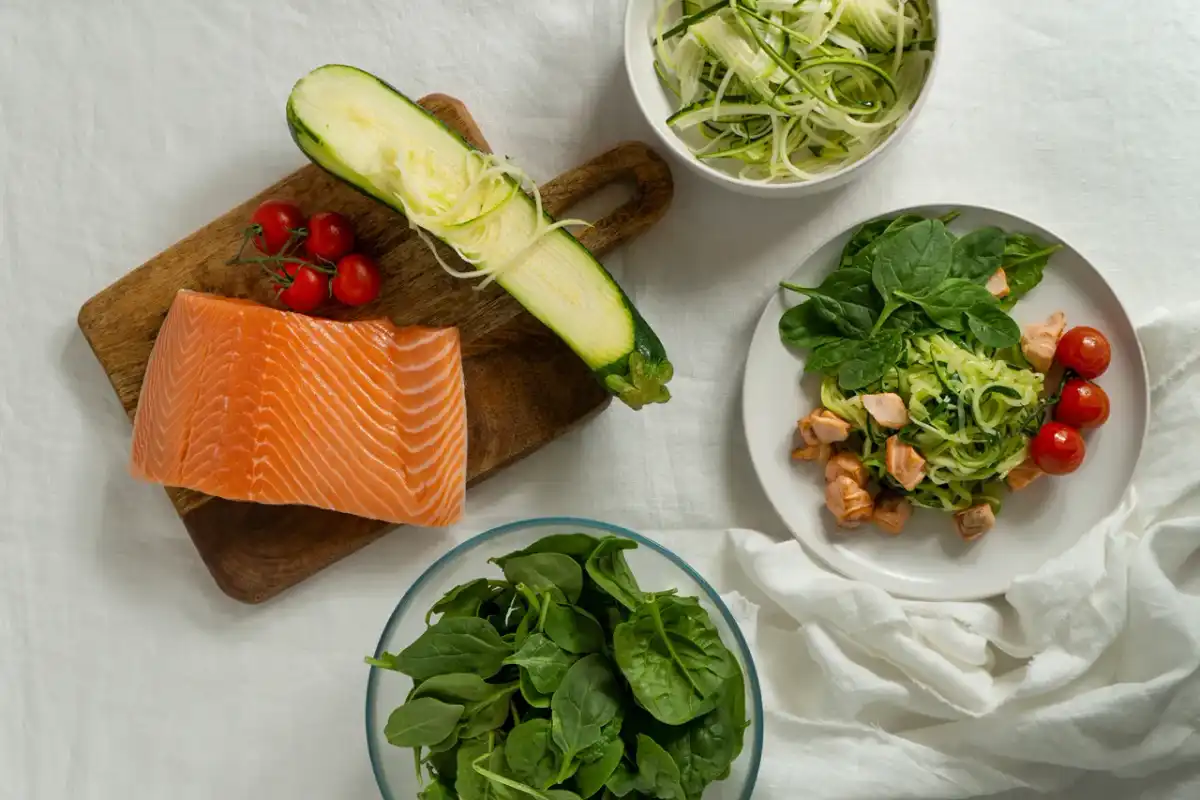 Przepisy low carb na co dzień - prosto i sycąco