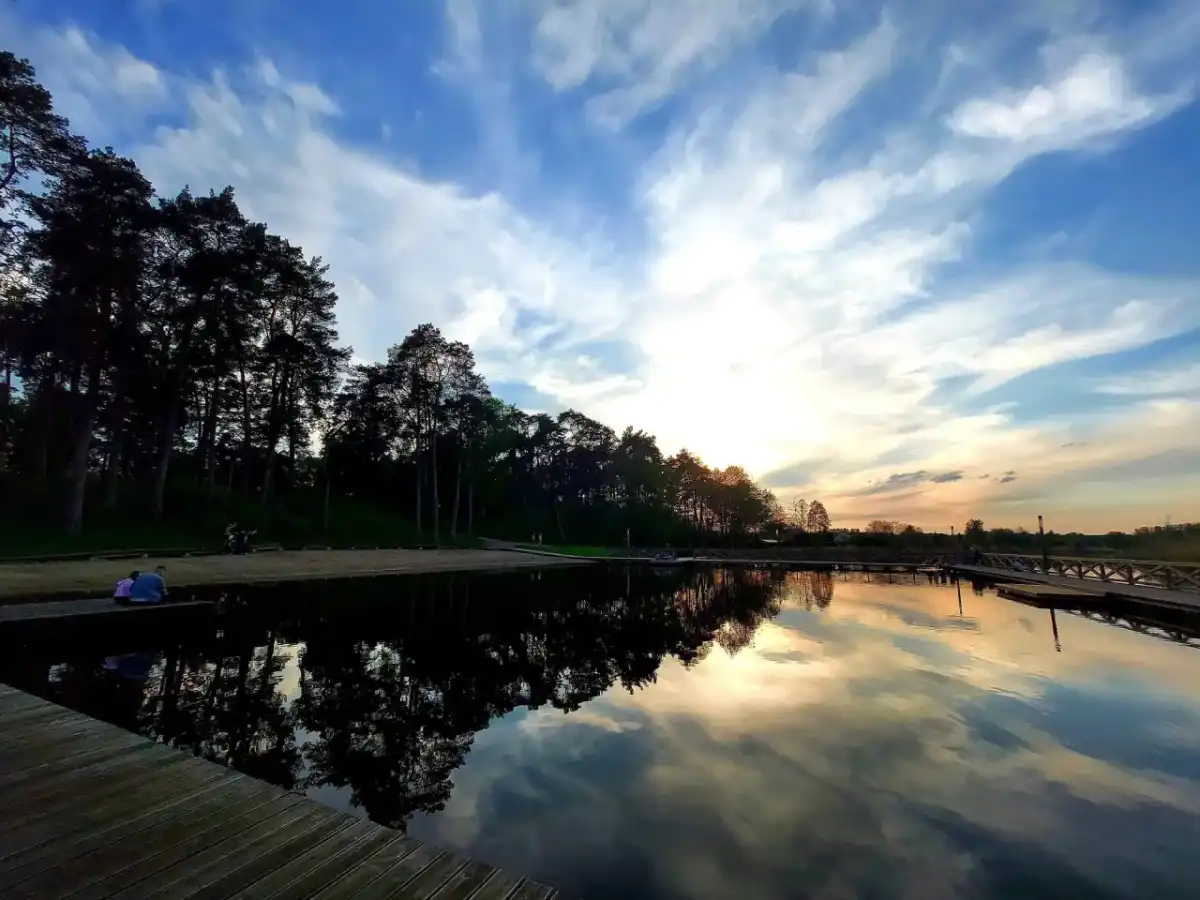 Jezioro Kozienickie - plaża, kąpielisko i spokojny dzień z rodziną