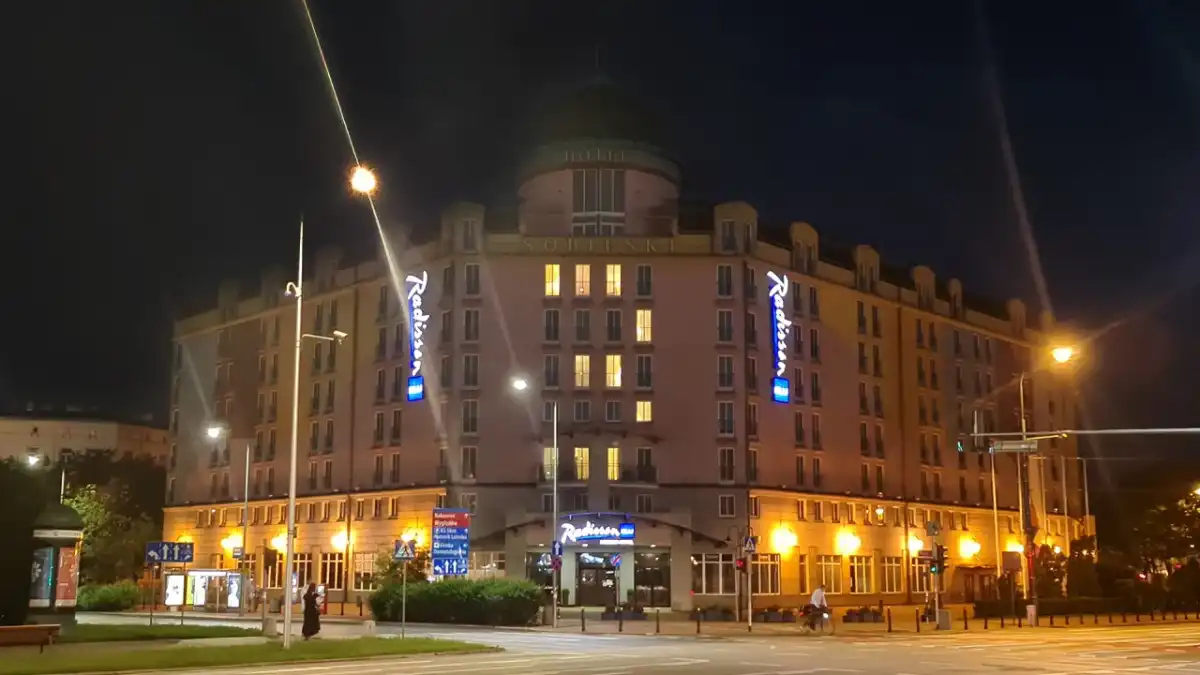 Radisson Blu Sobieski: Czy ten hotel w Warszawie jest dla Ciebie?