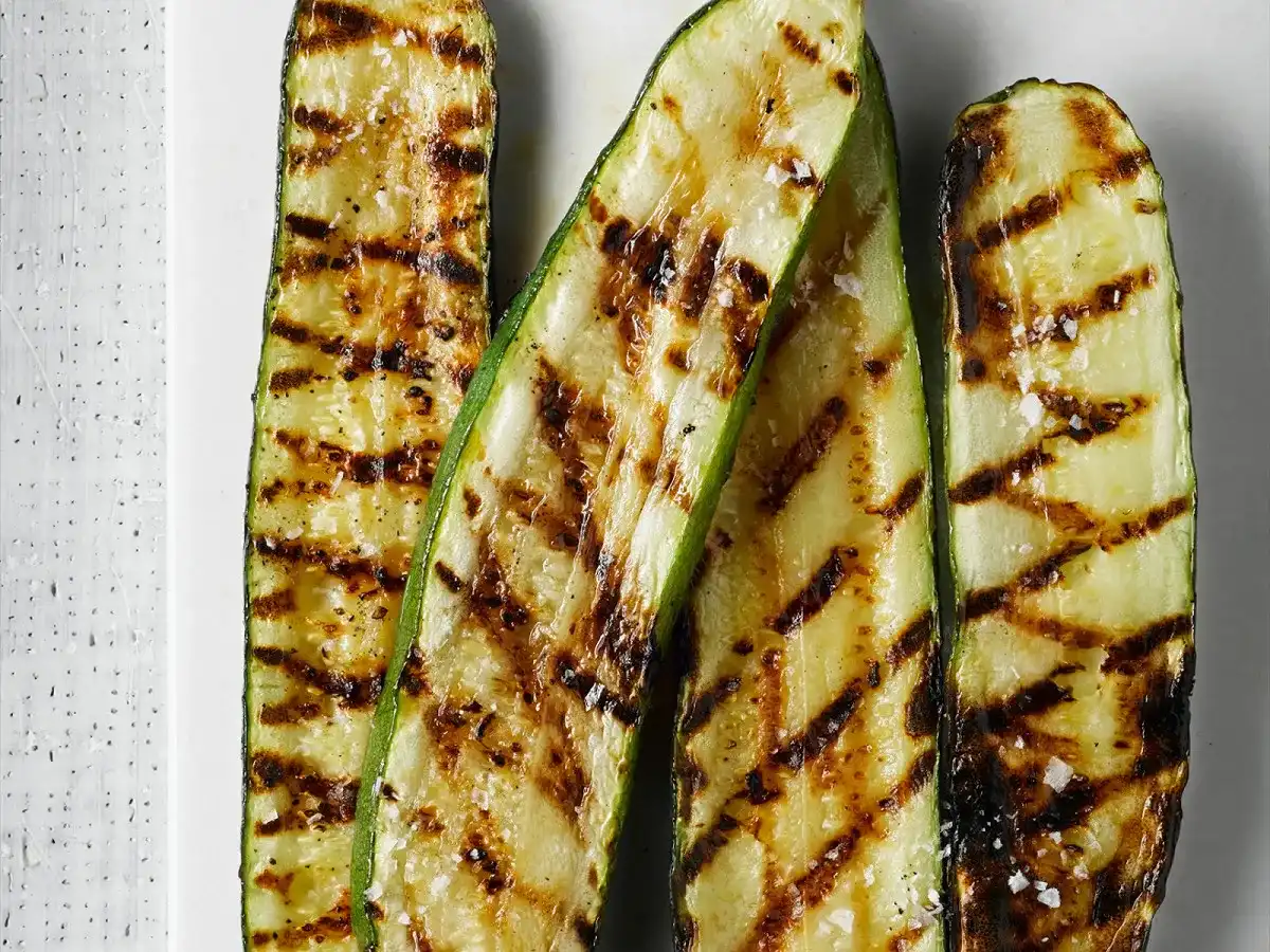 Courgettes grillées au barbecue, la marinade qui change tout