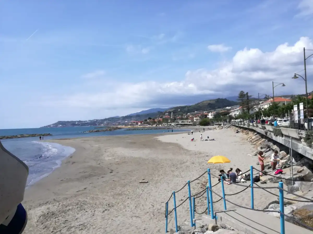 Plages Santo Stefano al Mare - Le guide complet