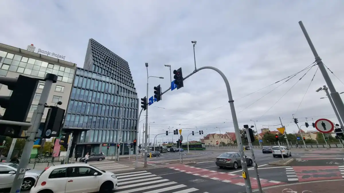 Kaponiera Poznań - Jak nie zgubić się na przystankach?