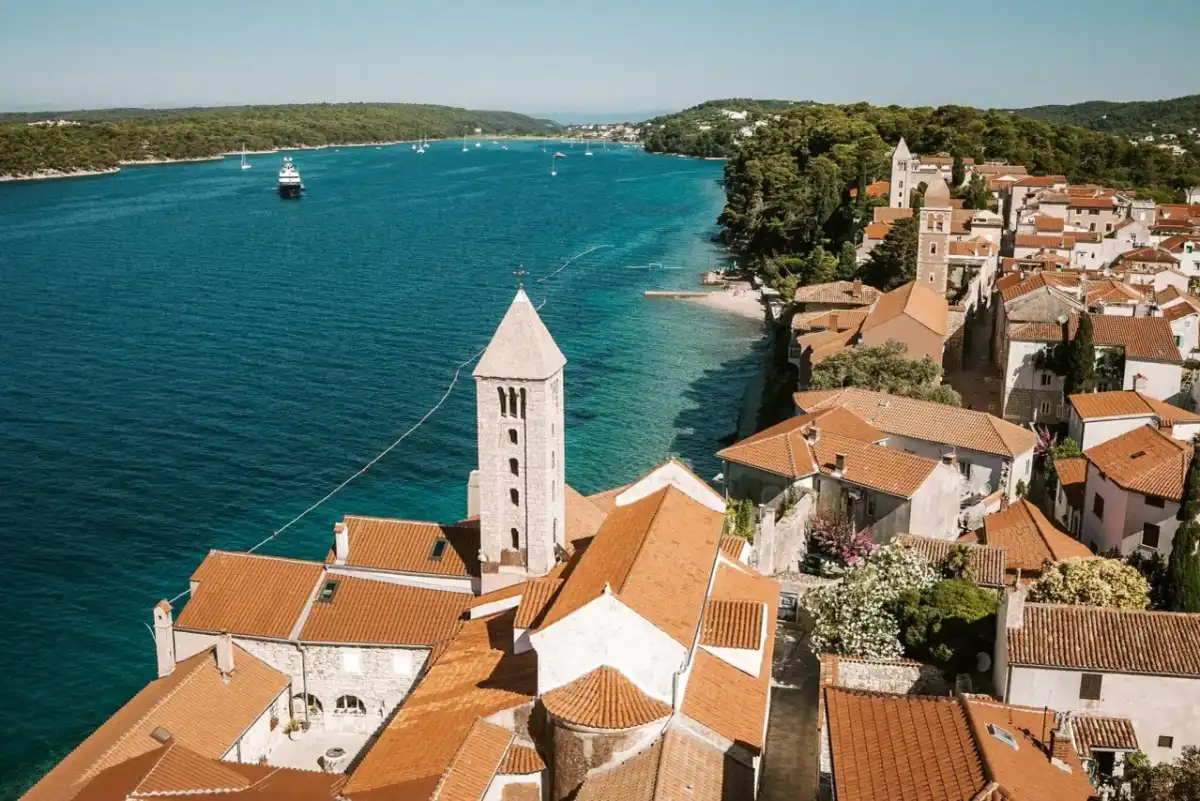 Wyspa Rab - plan na 2-3 dni. Co zobaczyć i gdzie spać?