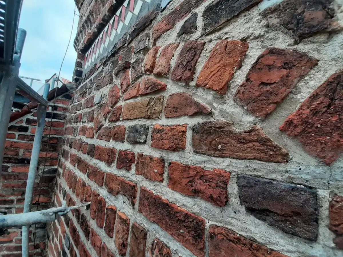 Rodzaje cegieł - Jaką wybrać i jak uniknąć najczęstszych błędów?
