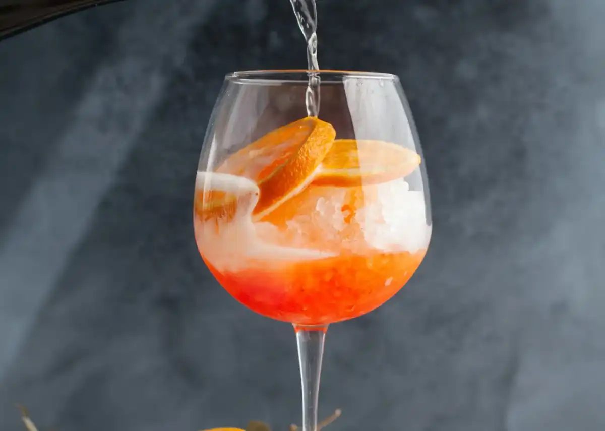 Drinki z cydrem - Jak je przygotować, by nie były zbyt słodkie?
