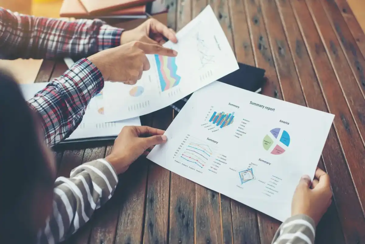 Informatyka i ekonometria - jak wybrać studia i sprawdzić program?