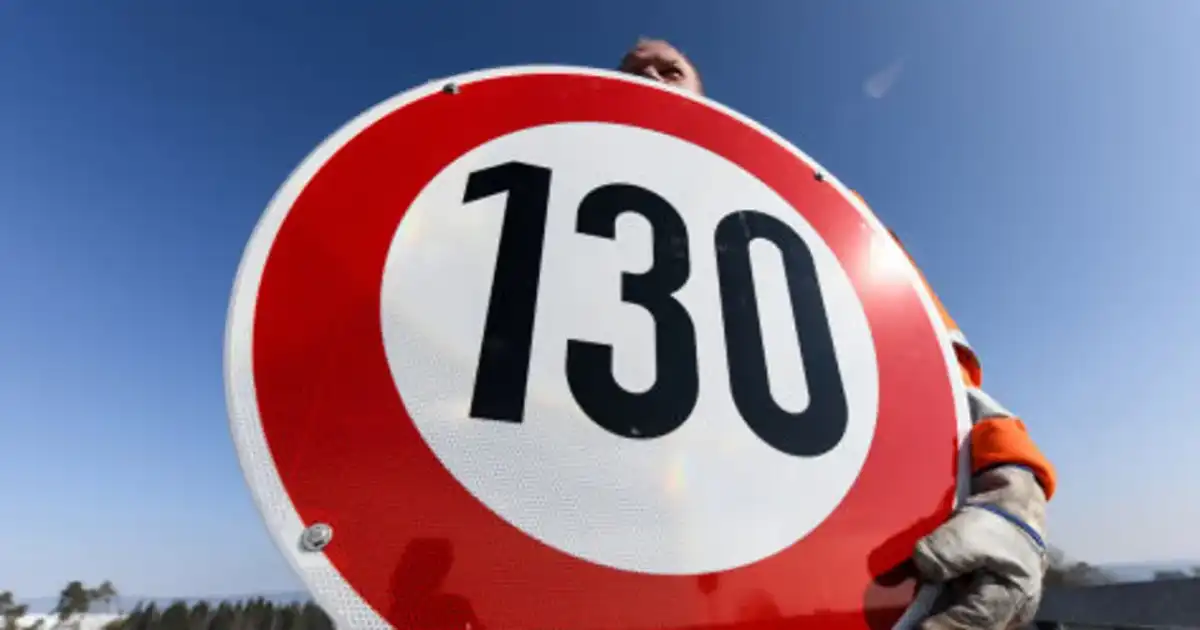 Prędkość na autostradzie w Niemczech - Kiedy 130 km/h to obowiązek?