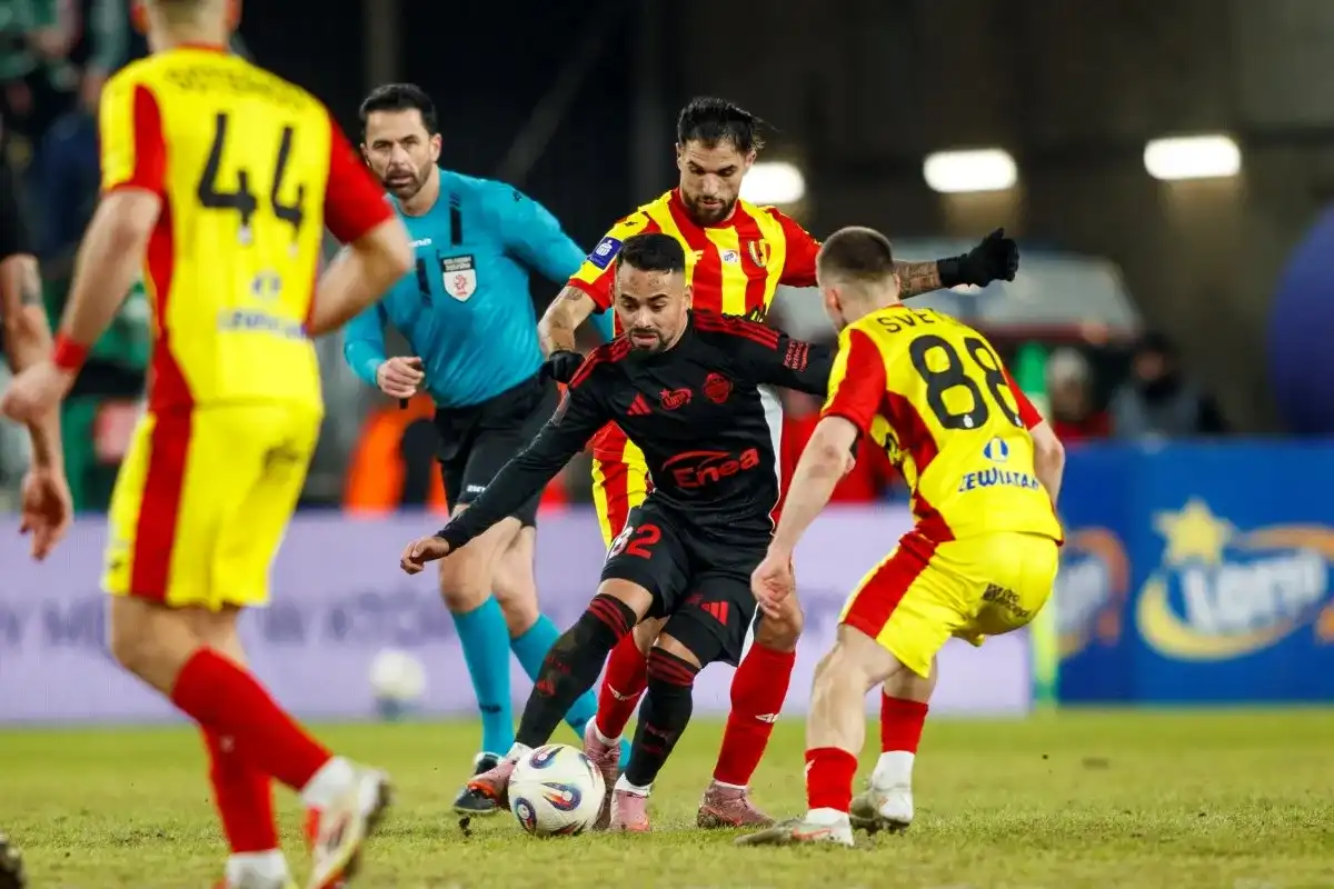 Radomiak Radom - Korona Kielce - Kto ma przewagę? Tabela i bilans