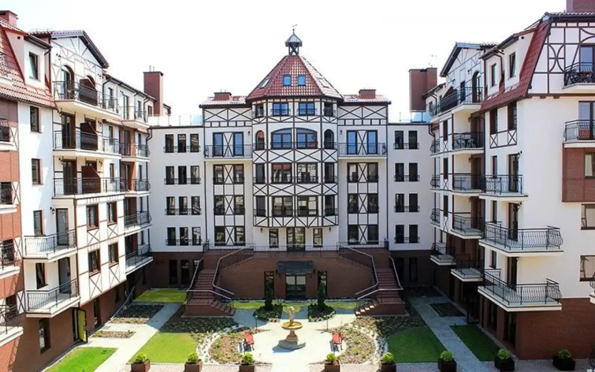 Hotel Continental Krynica Morska - Czy to hotel dla Ciebie?