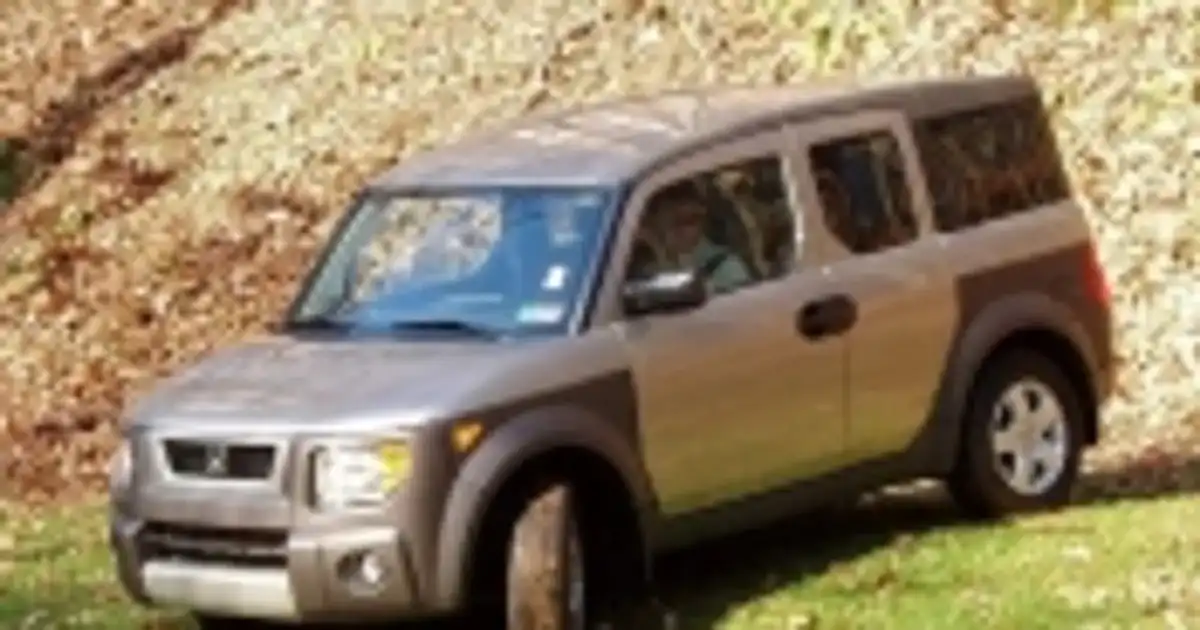 Honda Element - praktyczny crossover z charakterem