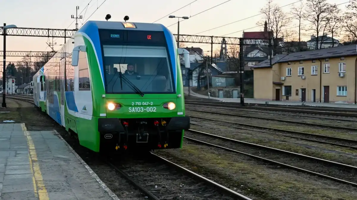 Ustrzyki Dolne: Czy pociągi wrócą? Aktualne info 2026