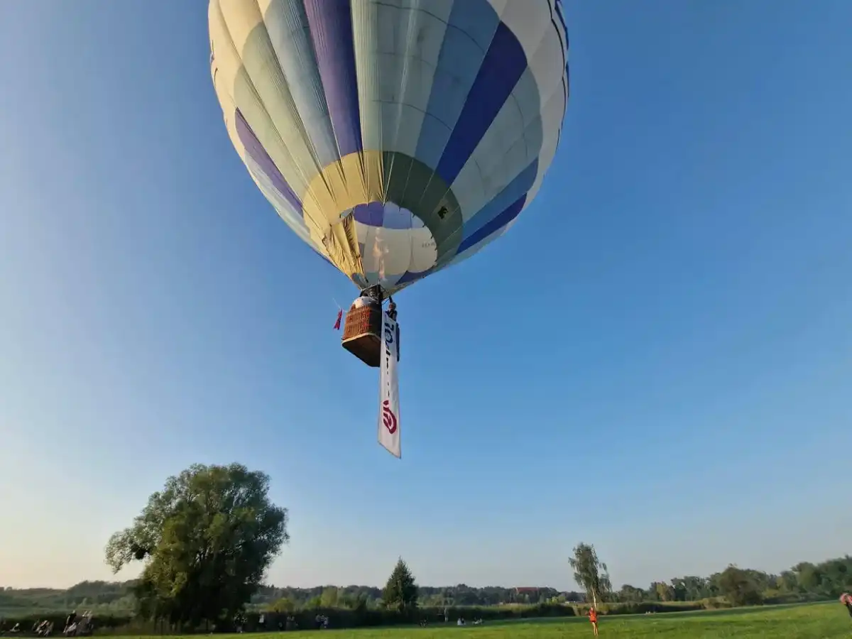 Znaczenie 99 Luftballons - O czym naprawdę jest ten antywojenny hit?