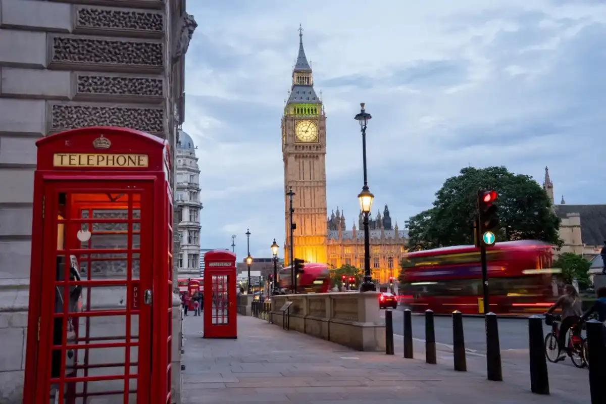 Lotnisko Heathrow - Jak sprawnie dojechać do Londynu?