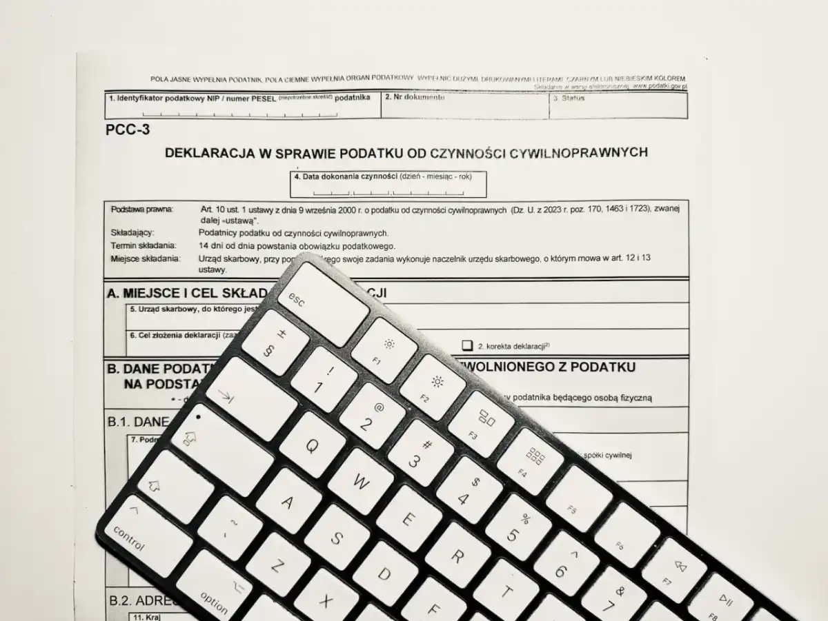 Jak wypełnić tytuł przelewu za podatek od nieruchomości? Instrukcja