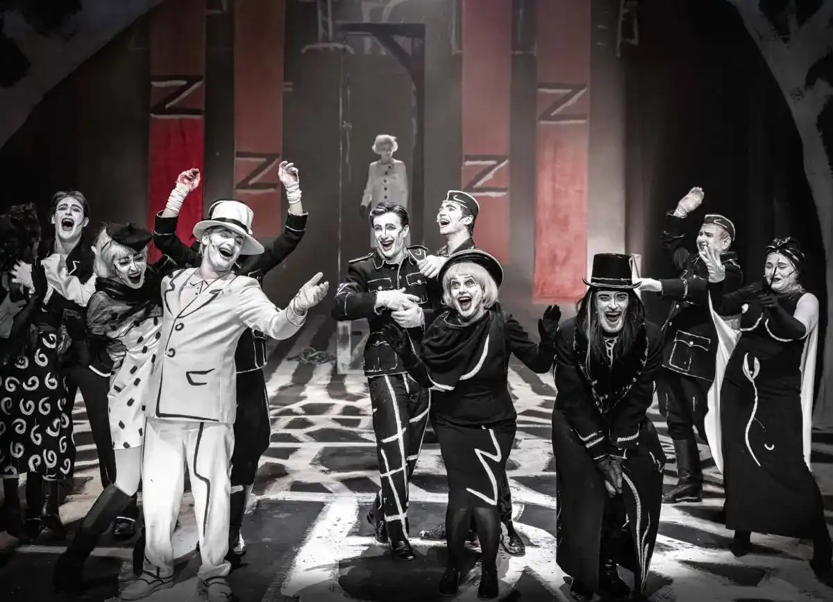 Stary Teatr Kraków repertuar - Jak wybrać spektakl i kupić bilety?