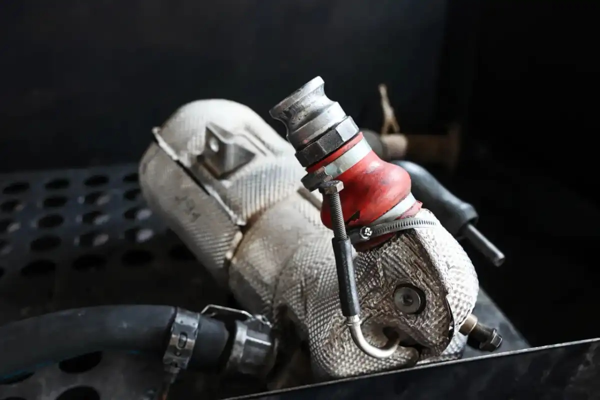 Błąd P246B Ford - Co blokuje regenerację DPF i jak to naprawić?