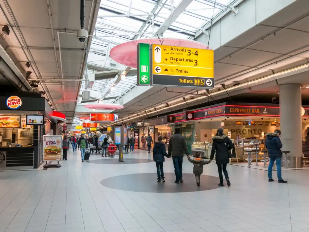 Lotnisko w Amsterdamie (Schiphol) - Jak się odnaleźć?