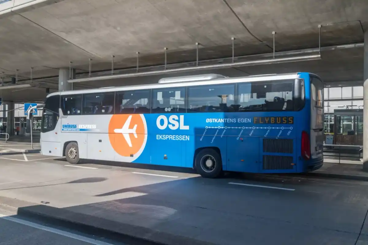 Lotnisko Oslo Gardermoen (OSL) - Przewodnik i dojazd do centrum