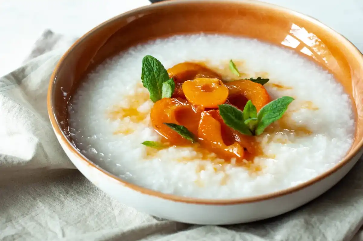 Congee - ryżowa owsianka, którą łatwo ugotujesz w domu