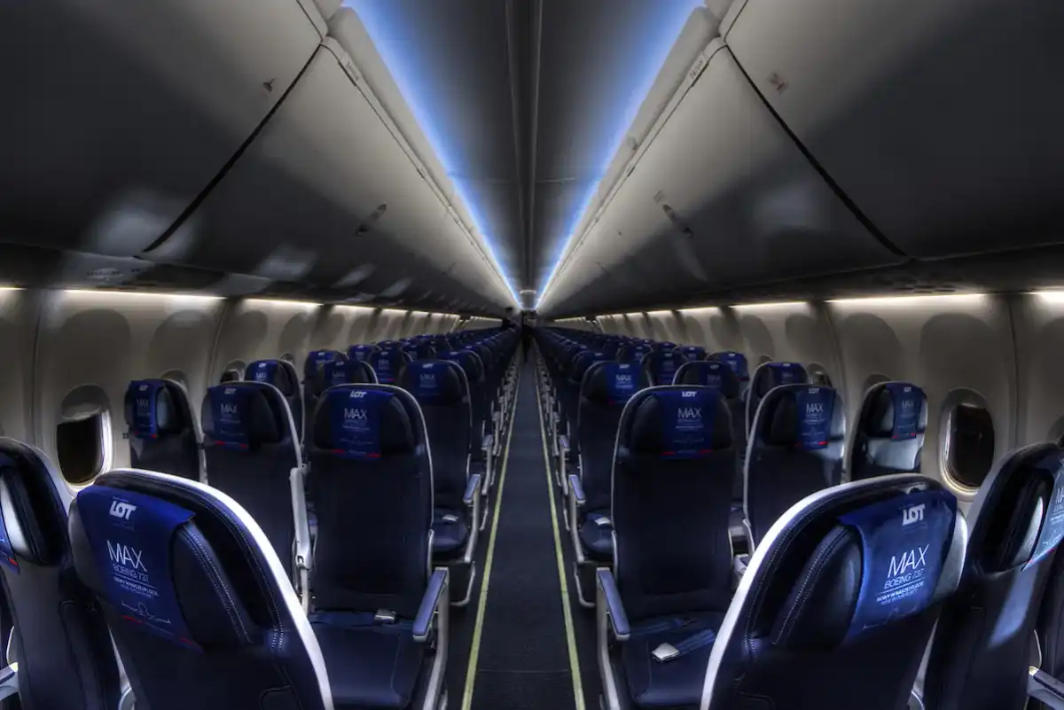 Boeing 737 MAX 8 LOT - Czy to samolot na Twój city break?