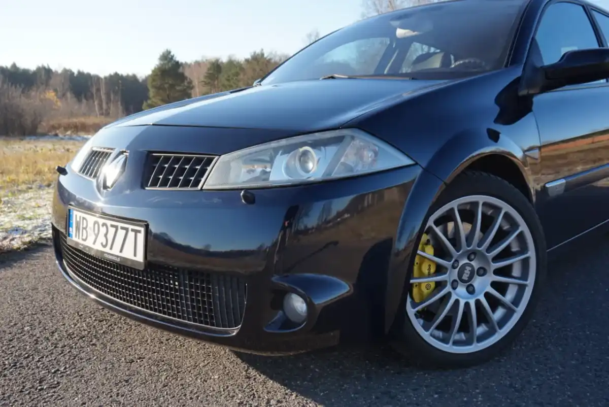 Renault Megane 2 - który egzemplarz warto dziś kupić?