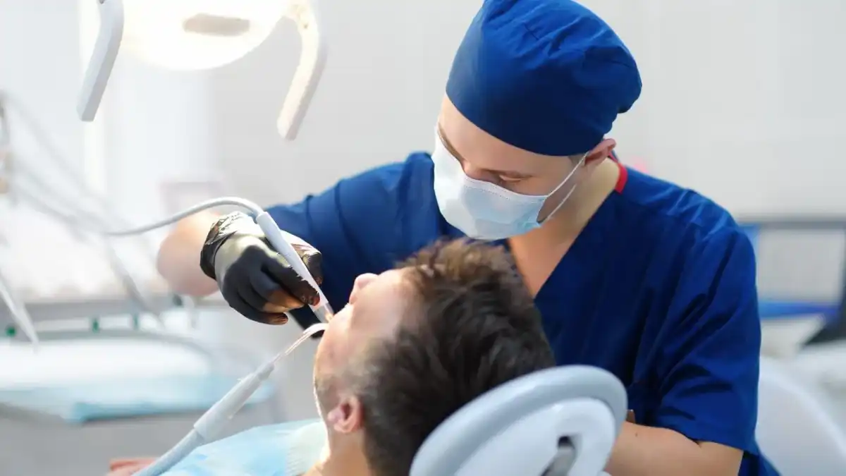 Sen o dentyście - Lęk, naprawa czy kontrola? Sprawdź sennik