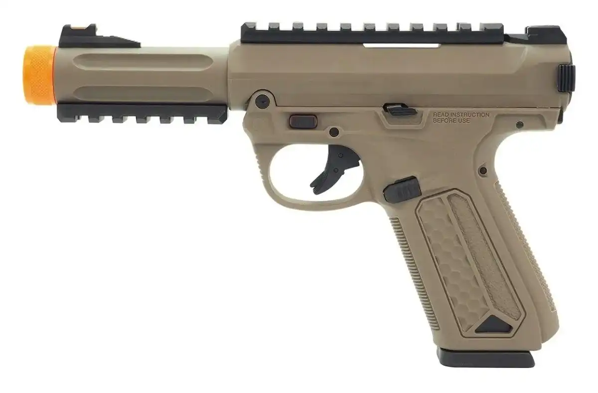 Pistolet ASG sprężynowy - czy to dobry wybór na początek?