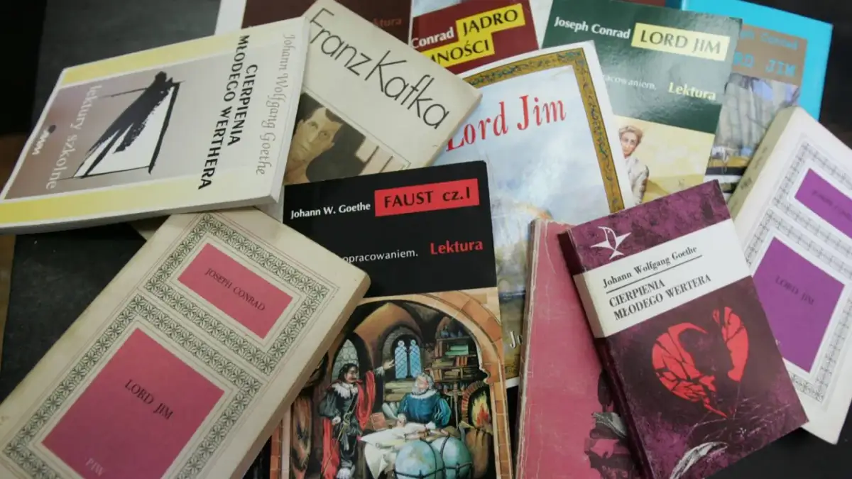 Lektury szkolne - Jak czytać skutecznie i co zmienia reforma?