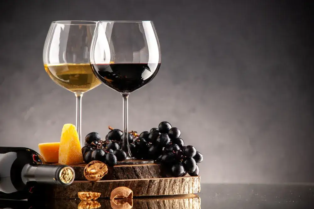 Czy wino bezalkoholowe ma alkohol? Sprawdź, co musisz wiedzieć