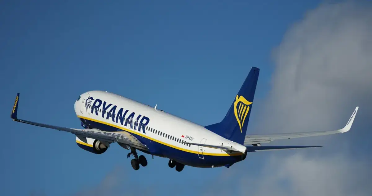 Co można mieć w bagażu podręcznym Ryanair? Zasady i ograniczenia