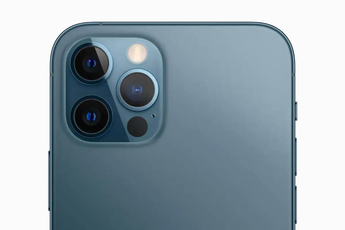 Jak wymienić szybkę aparatu iPhone? Poradnik krok po kroku