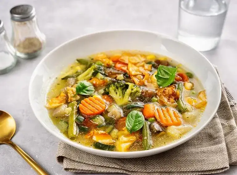 Sopas de verduras: Recetas y trucos para un plato delicioso y sano