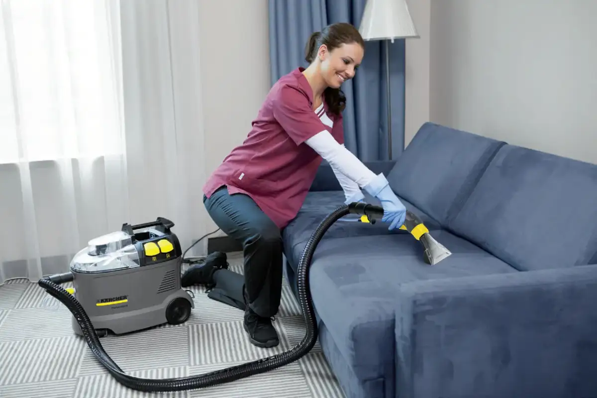 Pranie kanapy Kärcherem: Czysta sofa jak nowa? Poradnik DIY