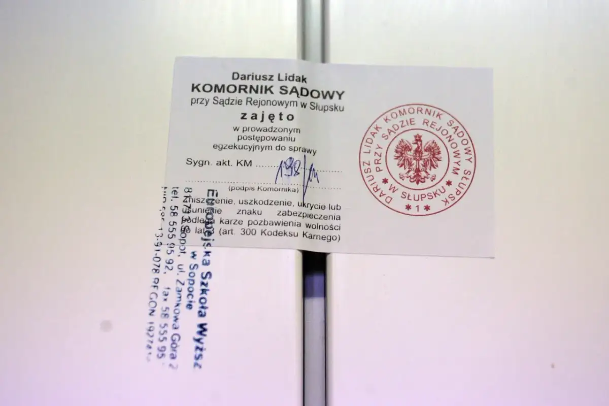 Jak wyjść z zadłużenia - Poznaj prawa dłużnika i limity komornika
